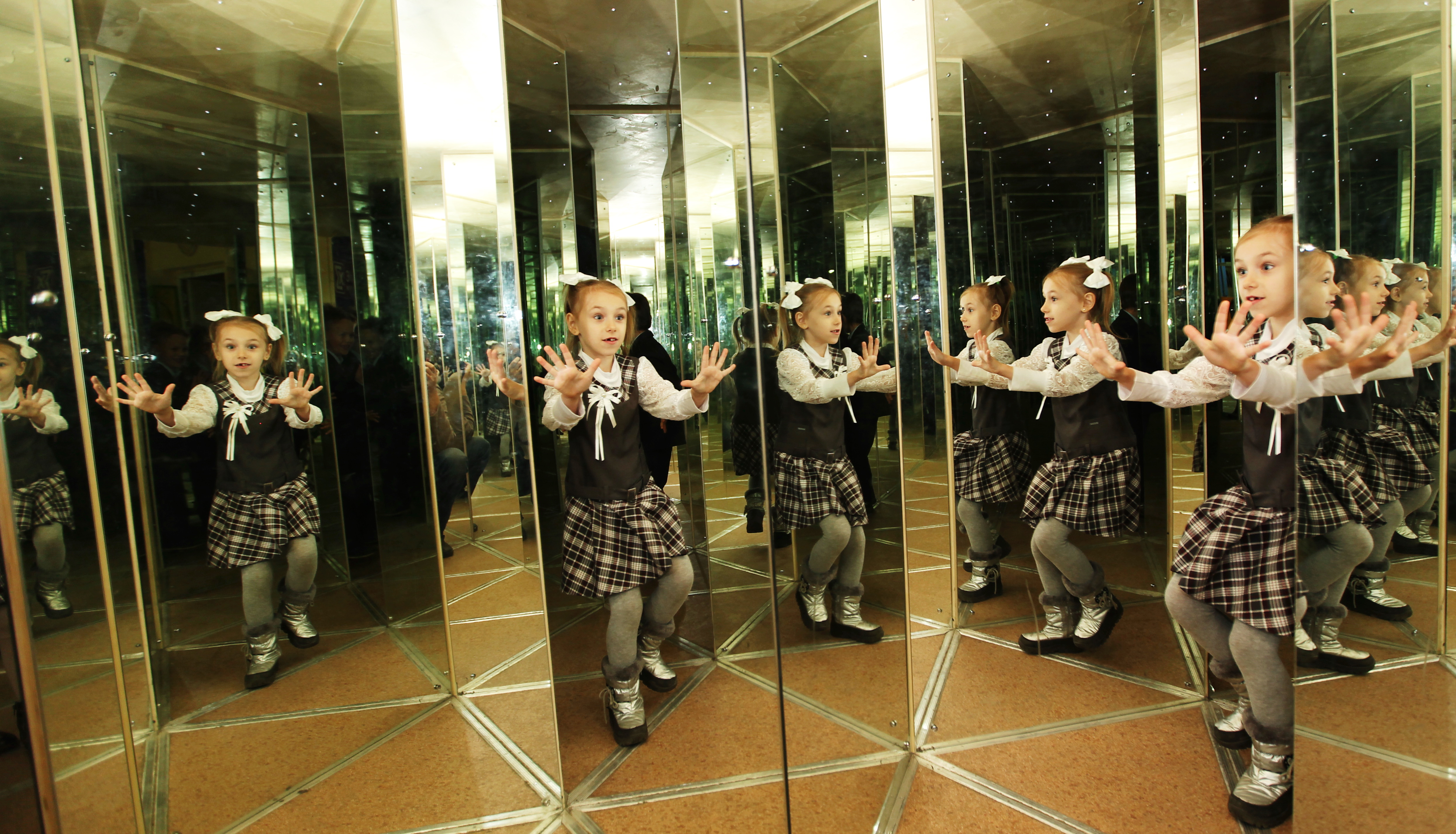 Зеркальный лабиринт