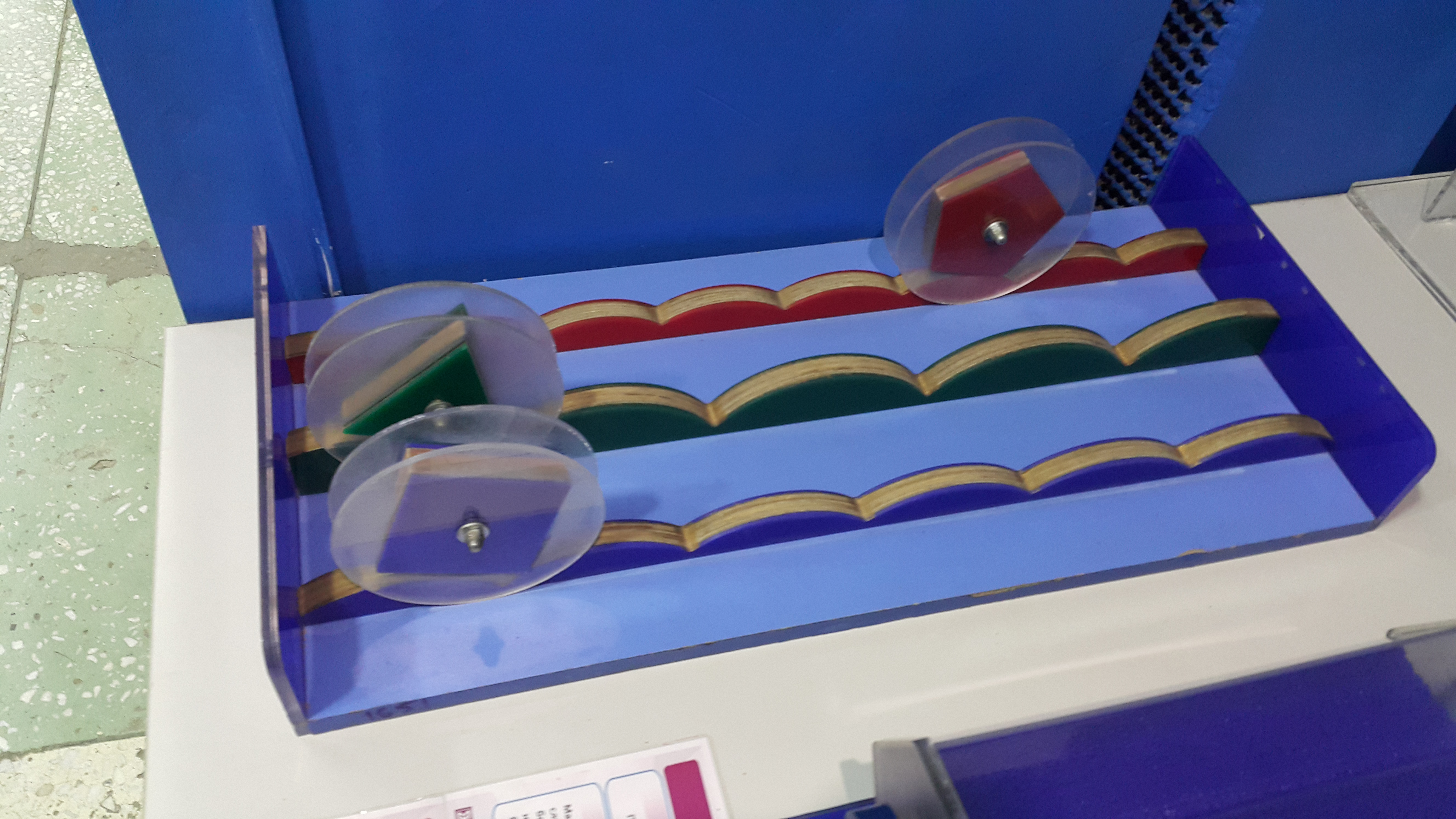 Не круглые колеса